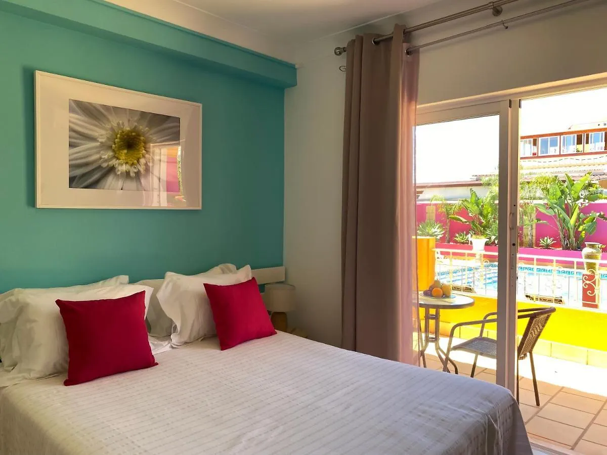 Vila Graciosa - Tranquility Oasis Lagos Guest house