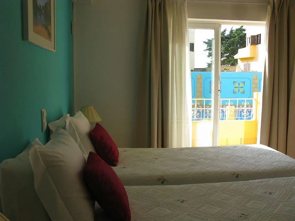 Vila Graciosa - Tranquility Oasis Lagos Guest house