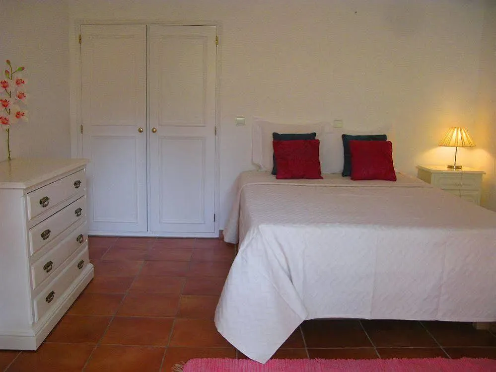 Guest house Vila Graciosa - Tranquility Oasis Lagos